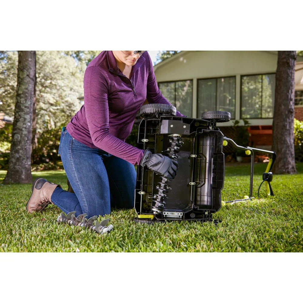 18V ONE+ HP Brushless 14" Dethatcher/Aerator Kit - Image 8