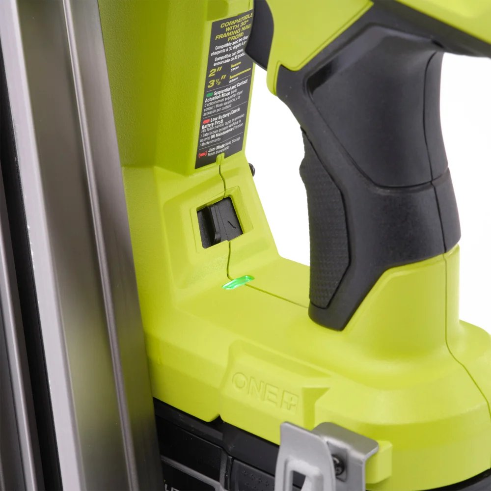 18V ONE+ HP Brushless AirStrike 30 Degree Framing Nailer - Image 3