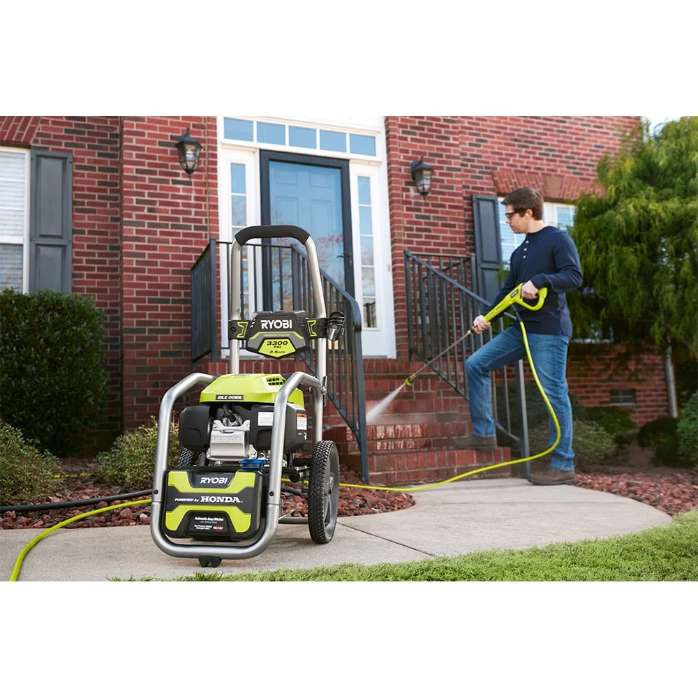3300 PSI Gas Pressure Washer with Honda Engine - Image 3